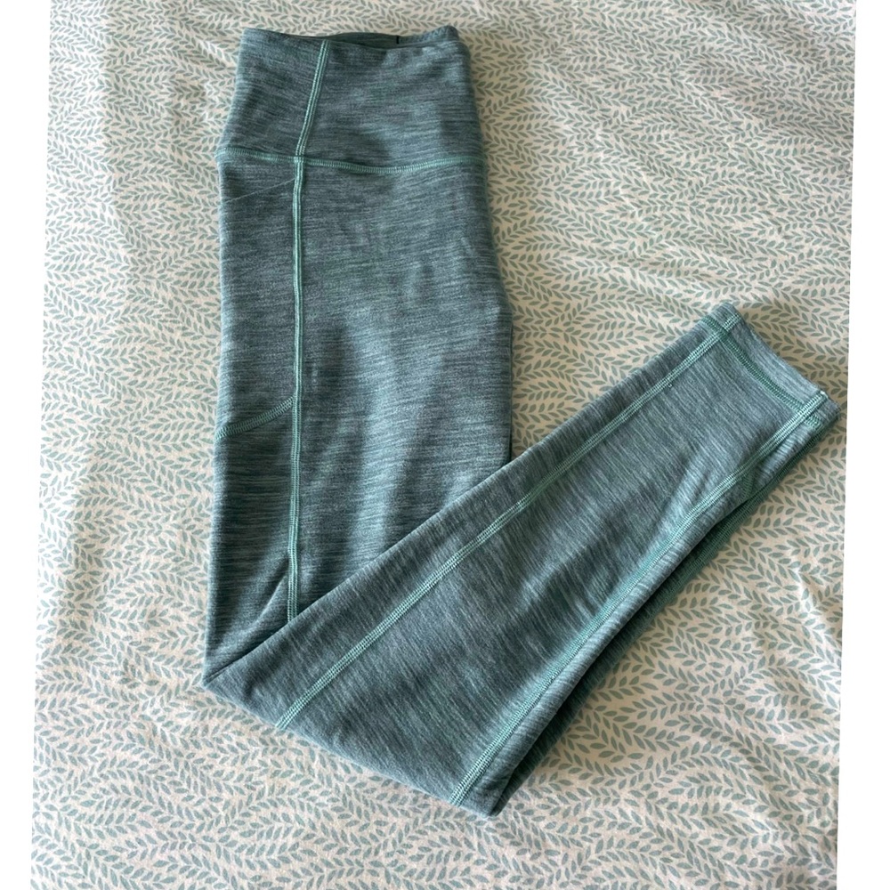 Victoria's Secret Incredible Essential Legging